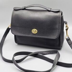 Vintage Coach Court Bag 9870 Black Leather Turnlock Crossbody COSTA RICA 1992